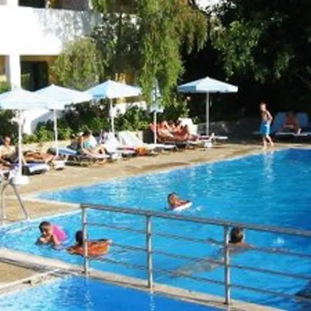 Xidas Garden Aparthotel 3*