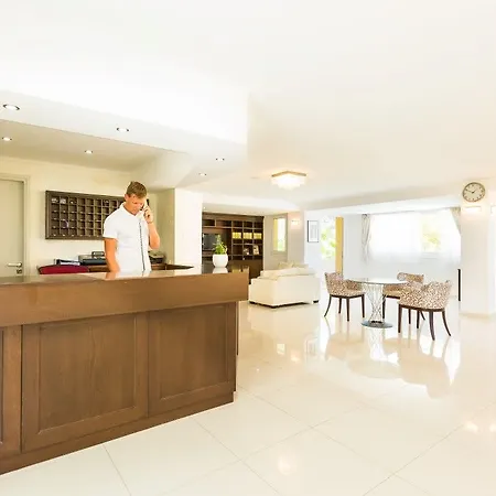 Xidas Garden Aparthotel