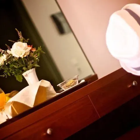 Xidas Garden Aparthotel 3*