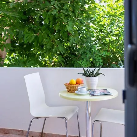 Aparthotel Xidas Garden